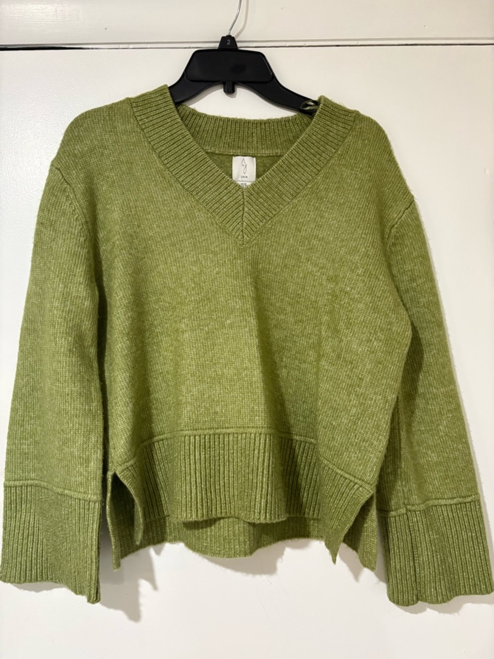 Joie V-Neck Green Women's Sweater